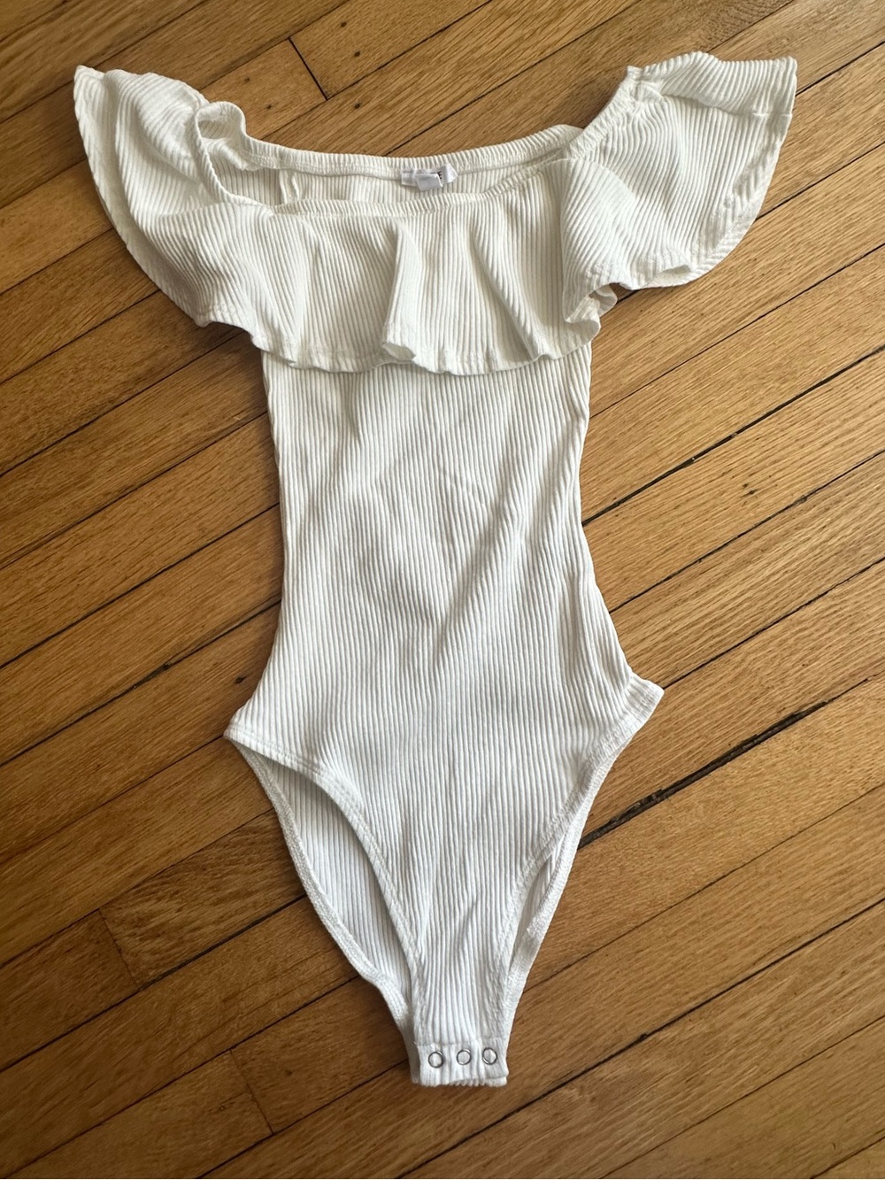 Ardene White Ribbed Ruffle-Neck One-Piece Bodysuit